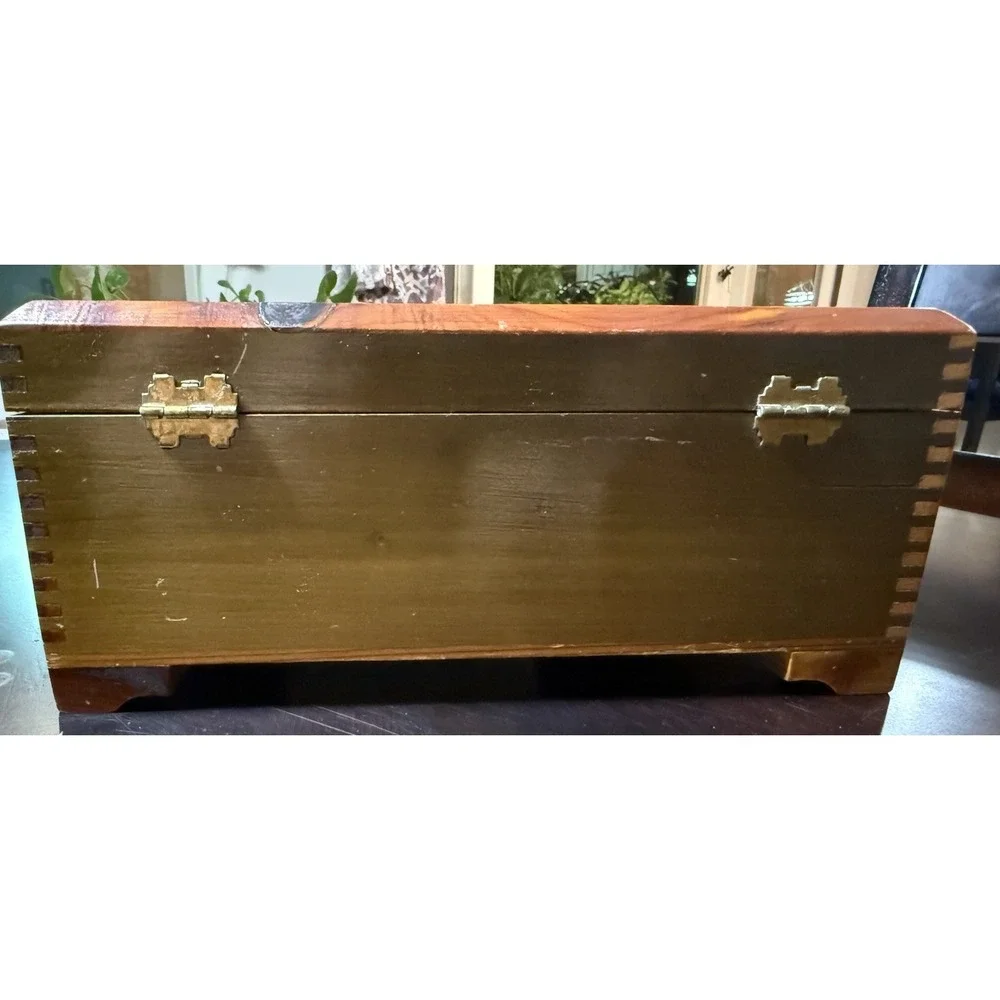 Vintage wood carved jewelry box scene on top mirror lock 11x4.5x6